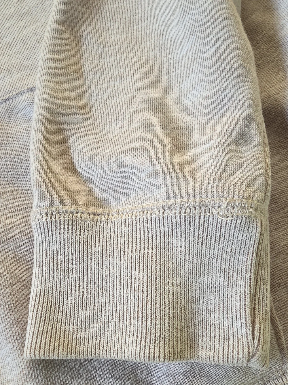 Hollister Men's Light Heather Gray Hooded Pullover with Black Trim